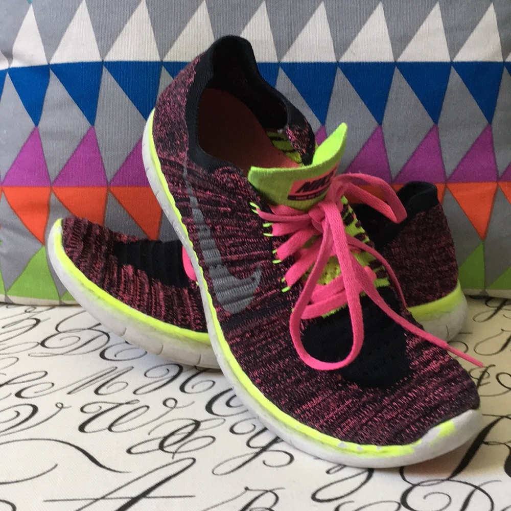 Nike Flyknit Running Shoes